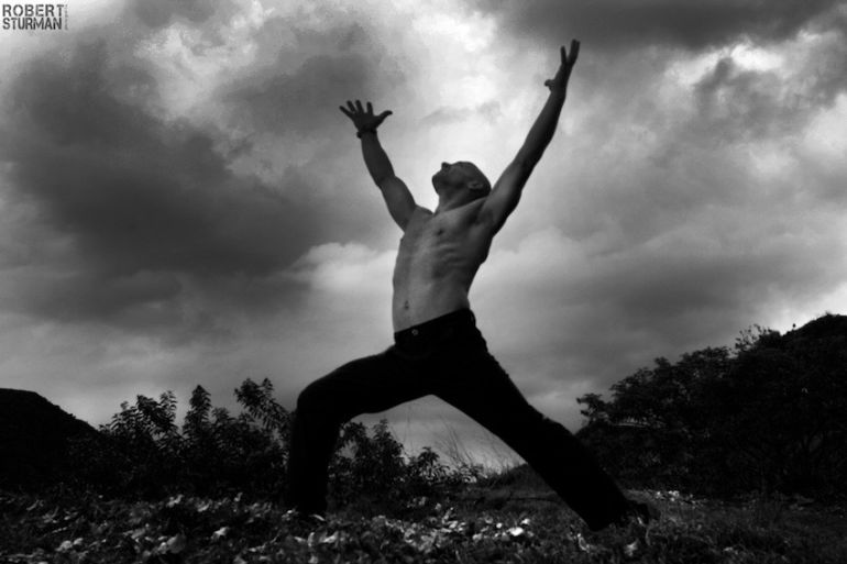Guys Love Yoga, Too! (Gorgeous Slideshow) Hero Image
