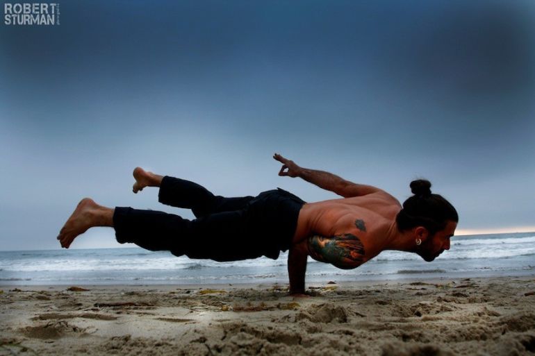 Guys Love Yoga, Too! (Gorgeous Slideshow) Hero Image