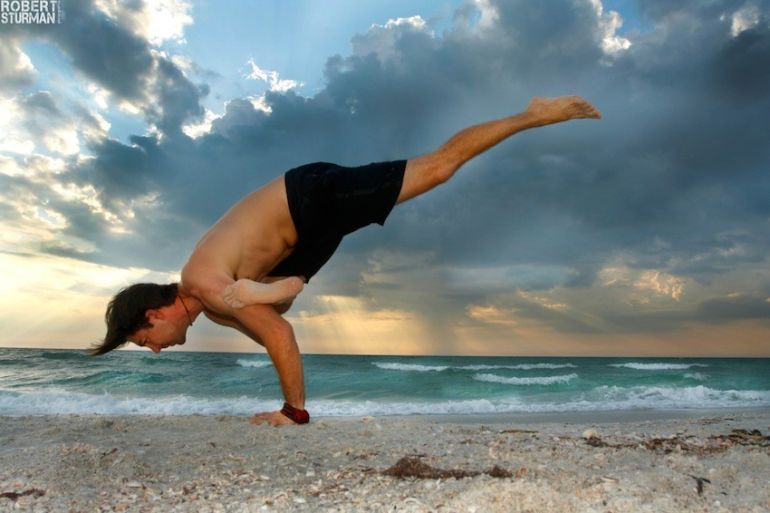 Guys Love Yoga, Too! (Gorgeous Slideshow) Hero Image