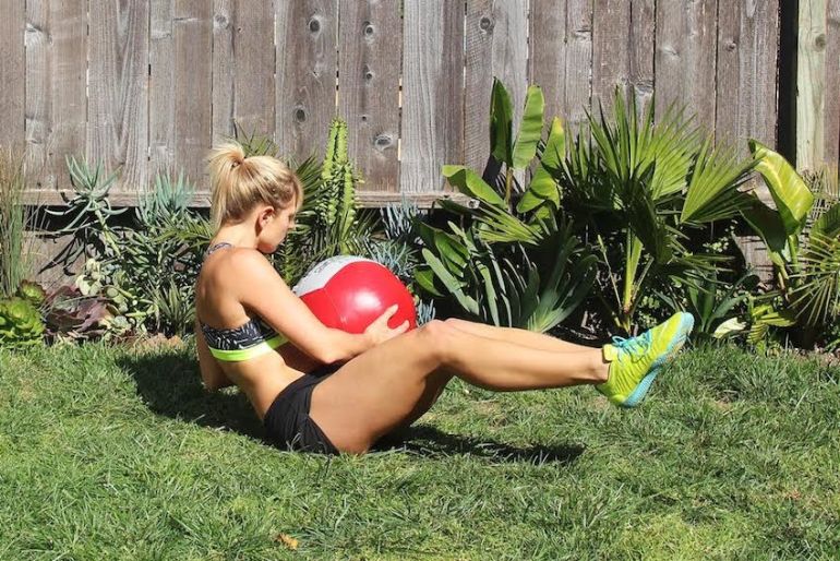 6 Super-Effective Medicine Ball Moves To Work Your Whole Body Hero Image