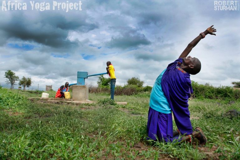 Yoga In Africa (Gorgeous & Inspiring Photos That Will Melt Your Heart) Hero Image