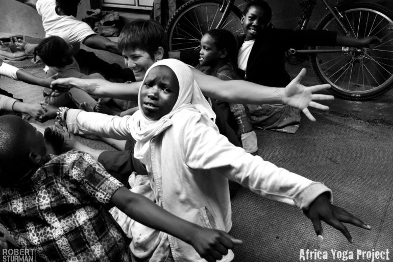Yoga In Africa (Gorgeous & Inspiring Photos That Will Melt Your Heart) Hero Image