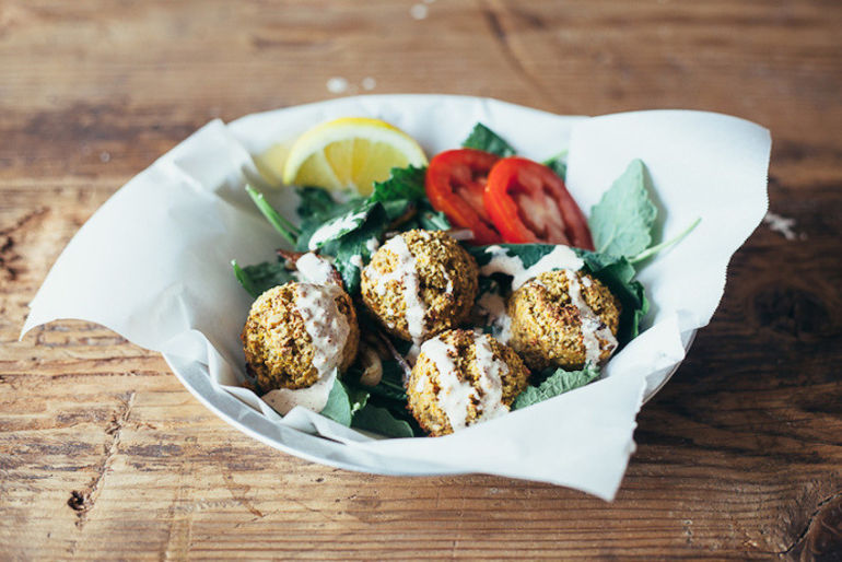15 Healthy Lunches For A Smarter Workday Hero Image