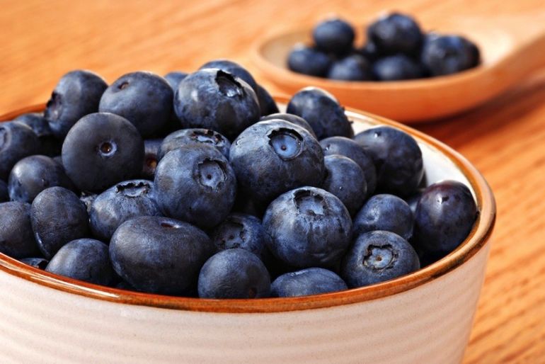 21 Foods To Keep At Home If You're Trying To Eat Clean Hero Image