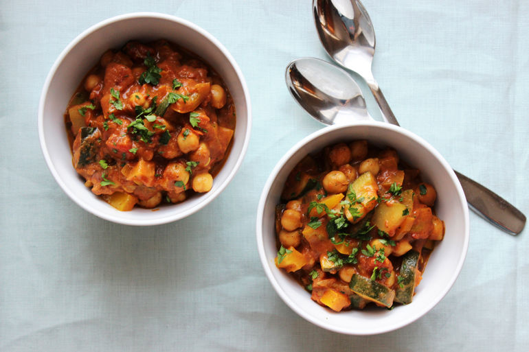 11 One-Pot Meals To Make This Week (They'll Solve All Your Dinner Problems) Hero Image