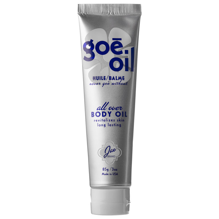 The Top 5 Cult Products A Natural Beauty Pro Recommends Hero Image