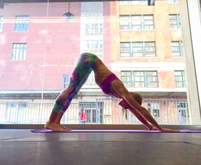 4 Yoga Poses That Seriously Reduce Inflammation Hero Image