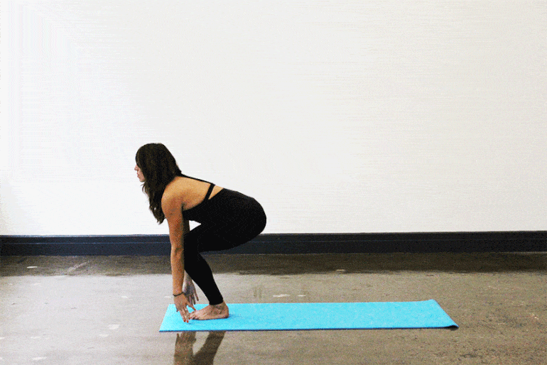Try This 2-Minute Yoga Workout To Beat Stress & Anxiety Hero Image