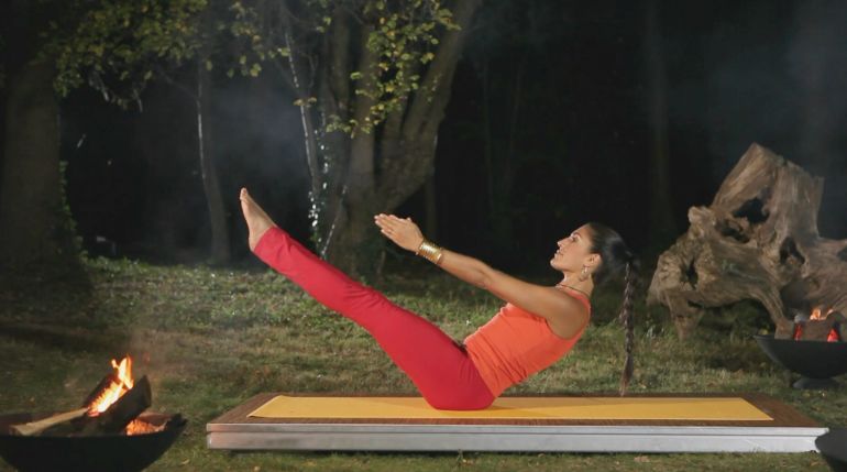 5 Yoga Poses For Better Digestion Hero Image