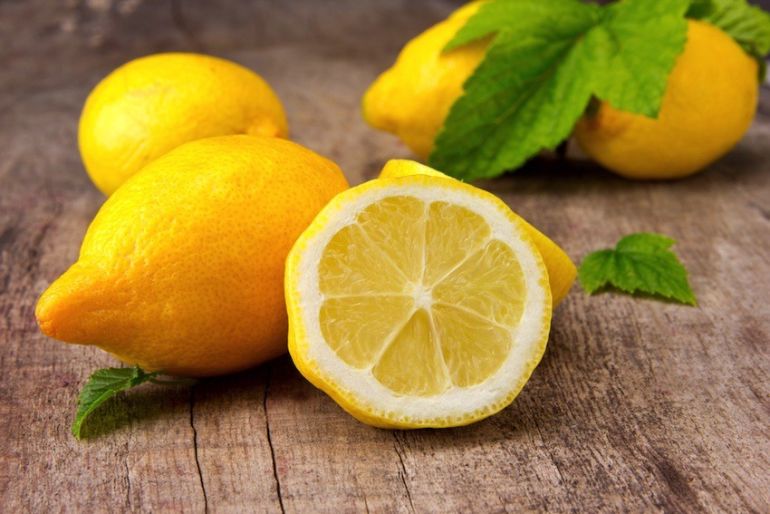 21 Foods To Keep At Home If You're Trying To Eat Clean Hero Image