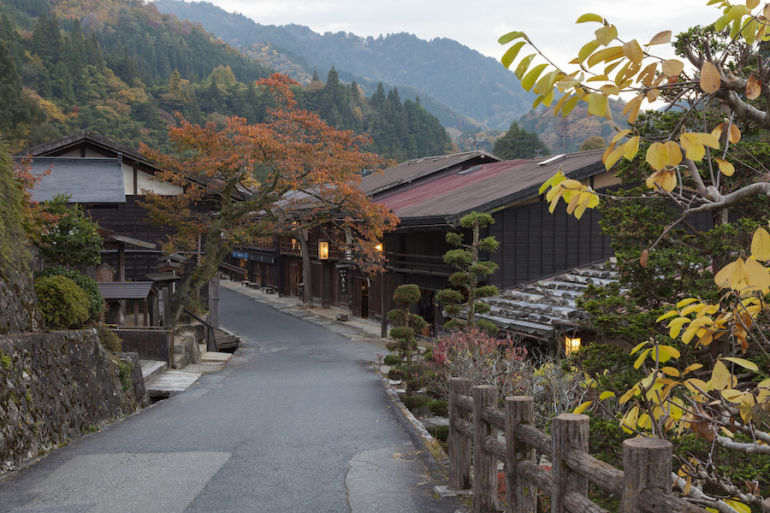 5 Hikes To Experience In This Lifetime Hero Image