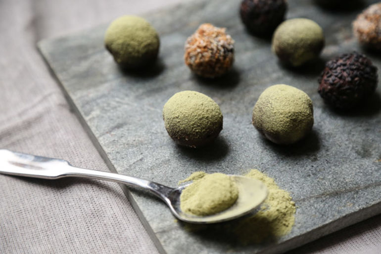 The Absolute Best Healthy Halloween Candy Recipes Hero Image