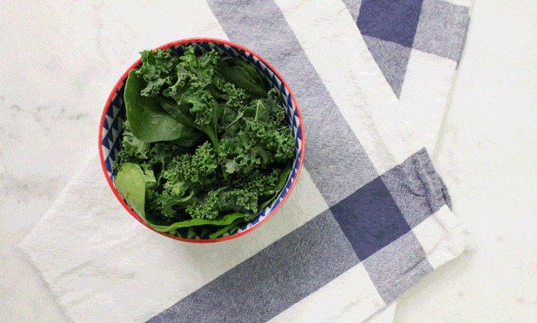 11 Nutritionists Share The 5 Things They Put On Their Salads (GIFS) Hero Image