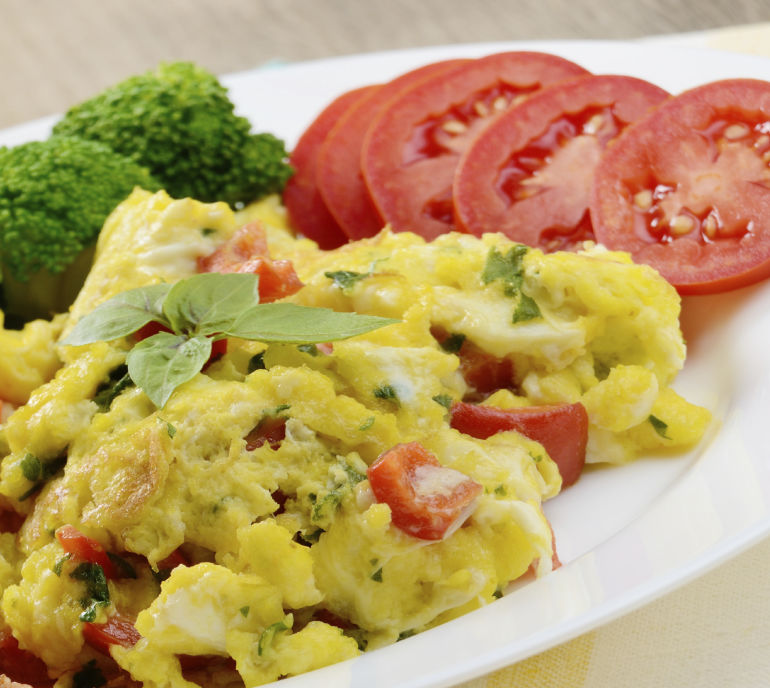 I'm An Inflammation Expert. Here's What I Eat In A Typical Day Hero Image