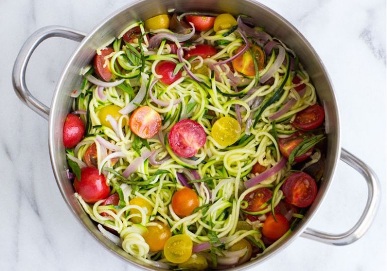 11 One-Pot Meals To Make This Week (They'll Solve All Your Dinner Problems) Hero Image
