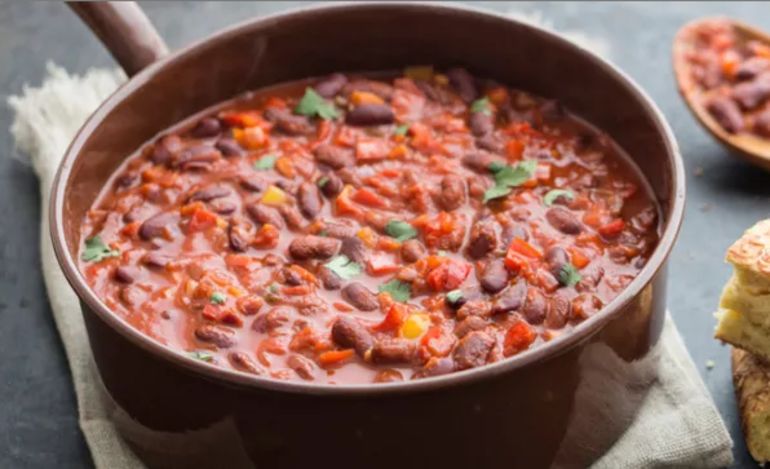 11 One-Pot Meals To Make This Week (They'll Solve All Your Dinner Problems) Hero Image