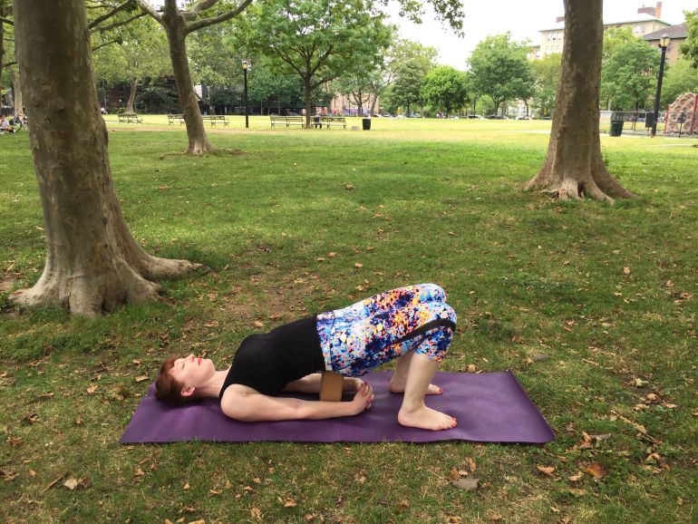 6 Yoga Poses To Ground Your Root Chakra Hero Image