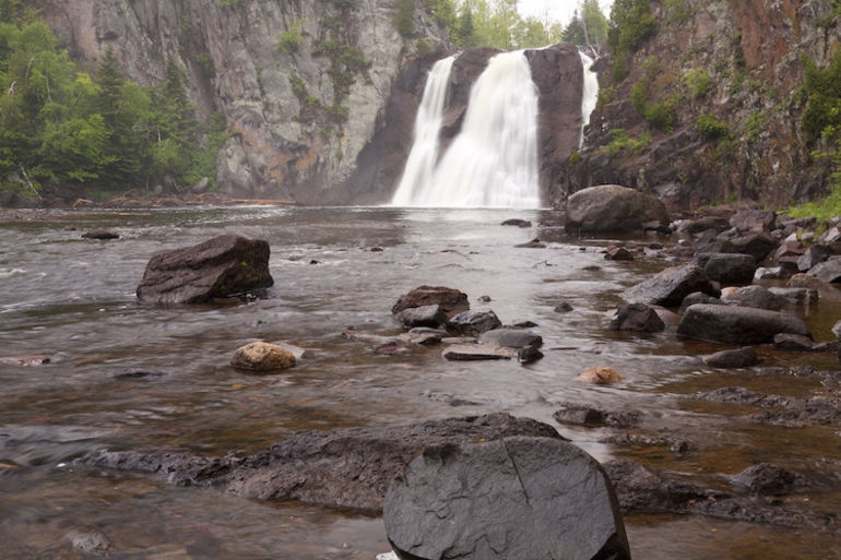 10 Jaw-Dropping Places To Visit This Fall Hero Image