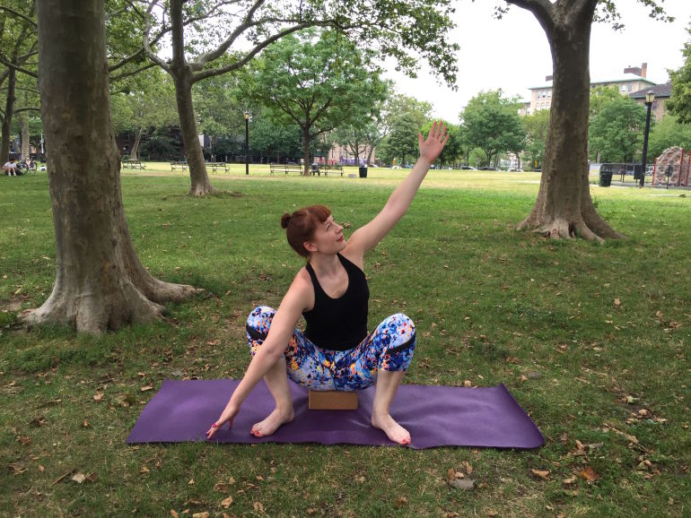 6 Yoga Poses To Ground Your Root Chakra Hero Image