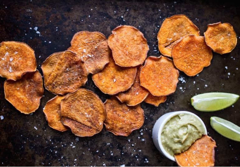 7 Plant-Based Snacks For Your Super Bowl Party Hero Image
