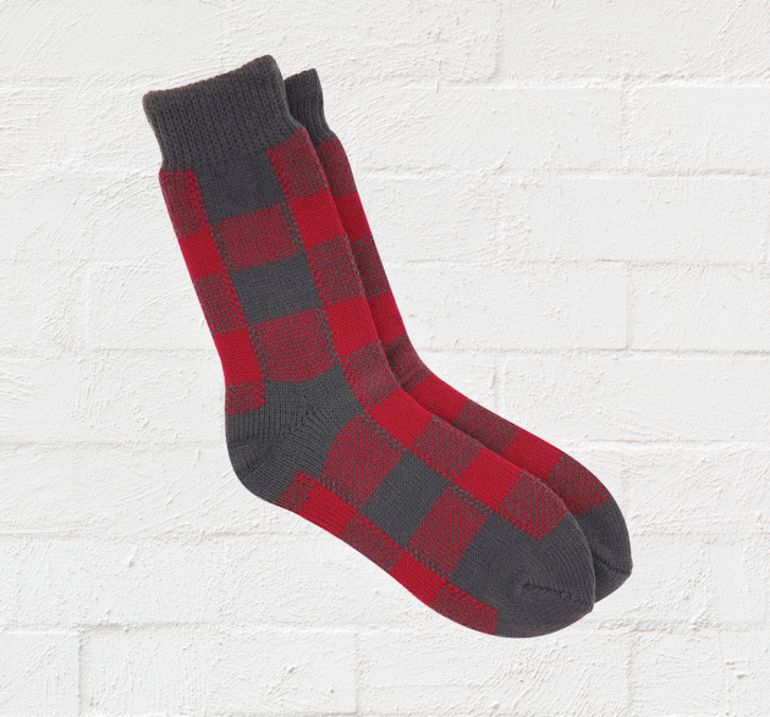 5 Cozy Pairs Of Socks You'll Want To Wear To Every Single Yoga Class Hero Image