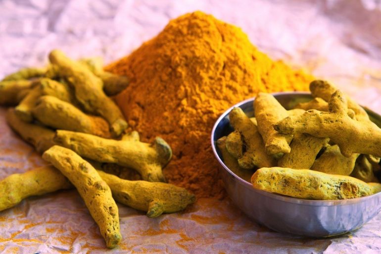 21 Foods To Keep At Home If You're Trying To Eat Clean Hero Image