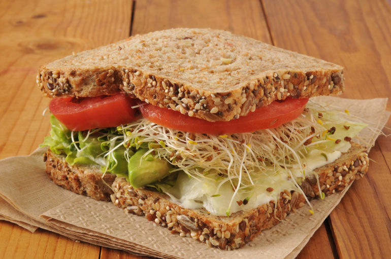 11 Nutritionists Reveal What They Order At Popular Food Chains Hero Image
