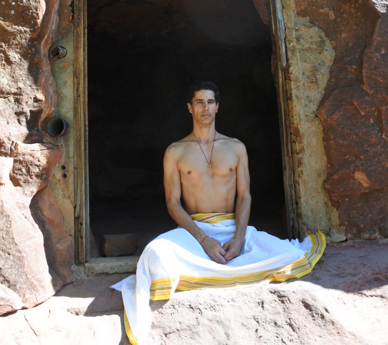 16 Yogis On How Yoga Changed Their Lives Hero Image