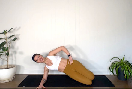 8 Core-Centric Exercises That Are Perfect For New Moms (Or Really Anyone)