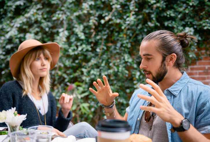 Are You Good At Reading Social Cues? See If You Recognize These 17 Common Ones