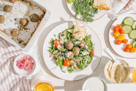 Read article: Want To Follow The Mediterranean Diet? Start With This One-Day Meal Plan