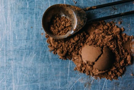 Gluten-Free Recipe: Chocolate Cashew Protein Balls