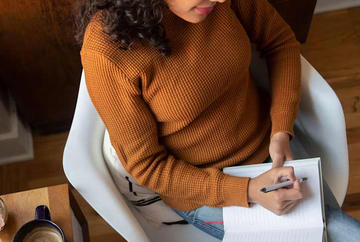 This One Practice Can Reduce Your Worrying Time By Over 90%, Says A Psychologist
