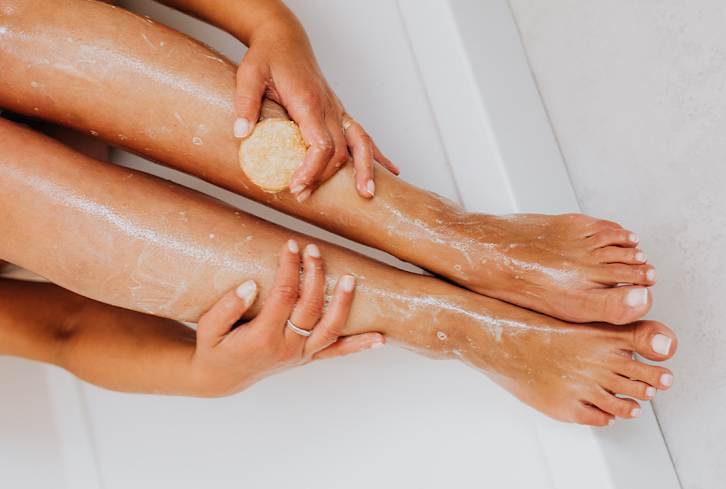 3 Ingredients To Reverse Crepey Skin On The Legs & Knees