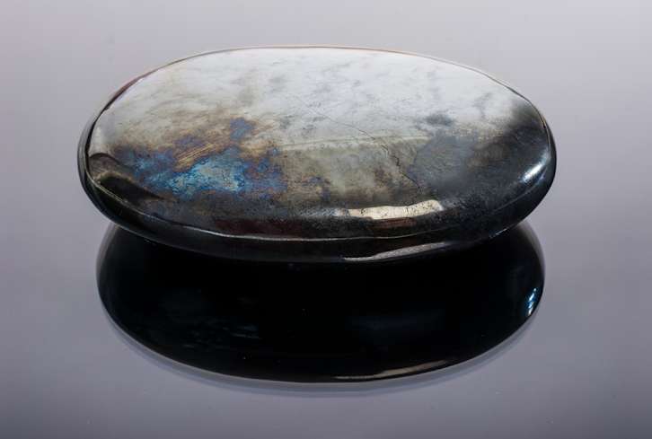 Feeling Ungrounded? You're Going To Want This Protective Crystal Nearby