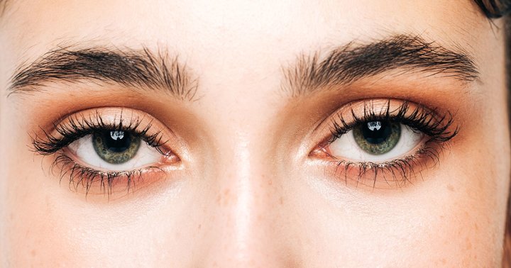 How To Optimize Your Brows In 3 Steps, From An Eyebrow Expert