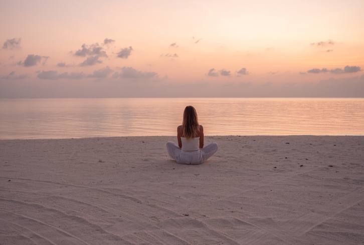 Goals Feeling Out Of Reach? These 7 Manifestation Methods Can Really Help