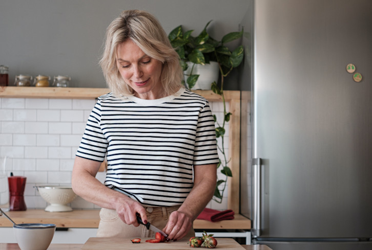 5 Habits To Adopt When You're 35+ To Make Perimenopause Easier