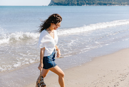 Feeling Bloated? 6 Ways To Feel Better, According To Doctors