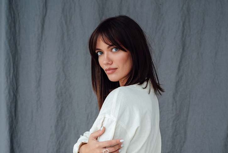 Is Your Haircut Aging You? How To Tell & What To Do