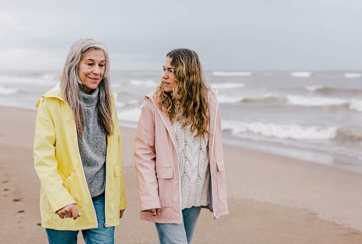 7 Small Ways To Strengthen Your Relationship With Your Mom