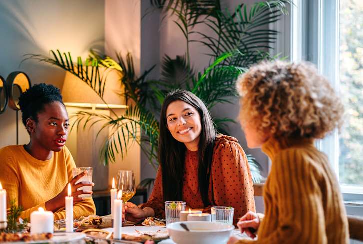 This Is Exactly How Many Hours It Takes To Create A Lasting Friendship