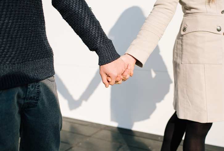 Here's Exactly How To Leave An Abusive Relationship, Step By Step