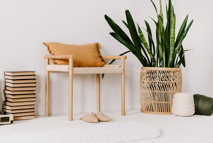 What Rooms Your Books Should Go In, According To Feng Shui