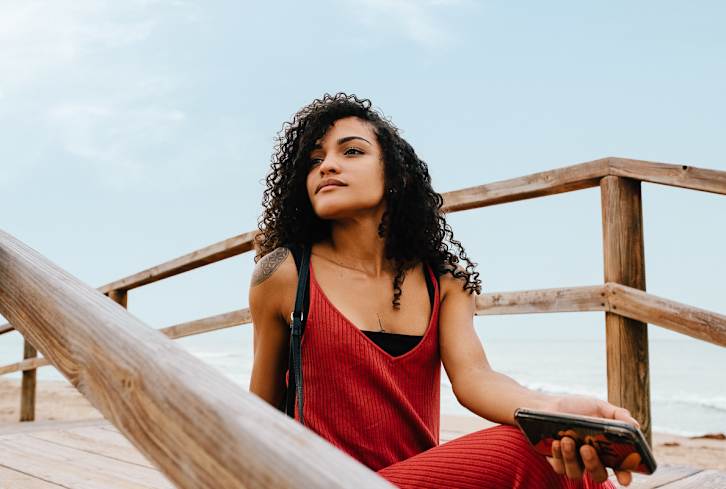 "Why Am I Still Single?" Dating Experts Break Down This Complicated Question