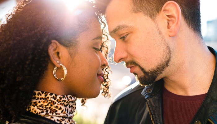 How The Seasons Affect Your Sexual Desire, According To Research 1