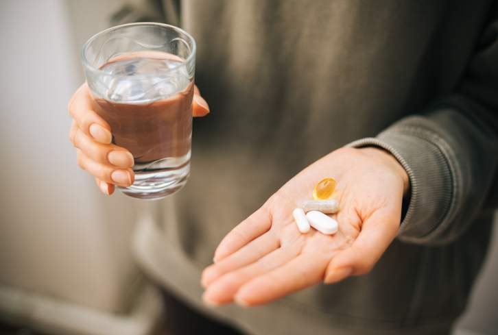 How Often Do You Really Need To Take Magnesium? Nutrition Experts Weigh In