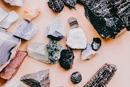 Want To Manifest More Money? Make Sure You Have The Right Crystals