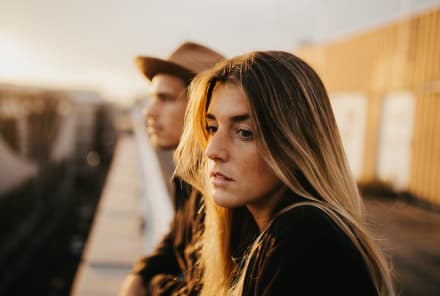How To Tell If You're In A Toxic Relationship (+ What To Do About It)
