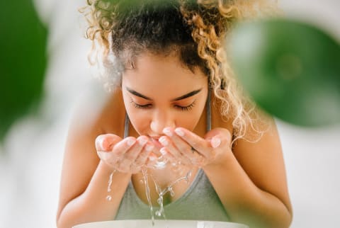 How to Wash Your Face After a Workout